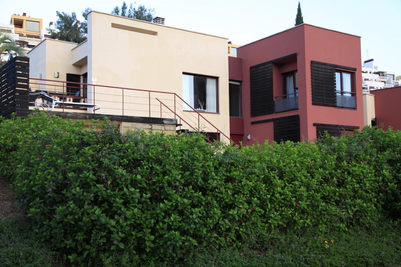 Private Pool Luxurious Villa With Mountain Views 에스테포나 외부 사진