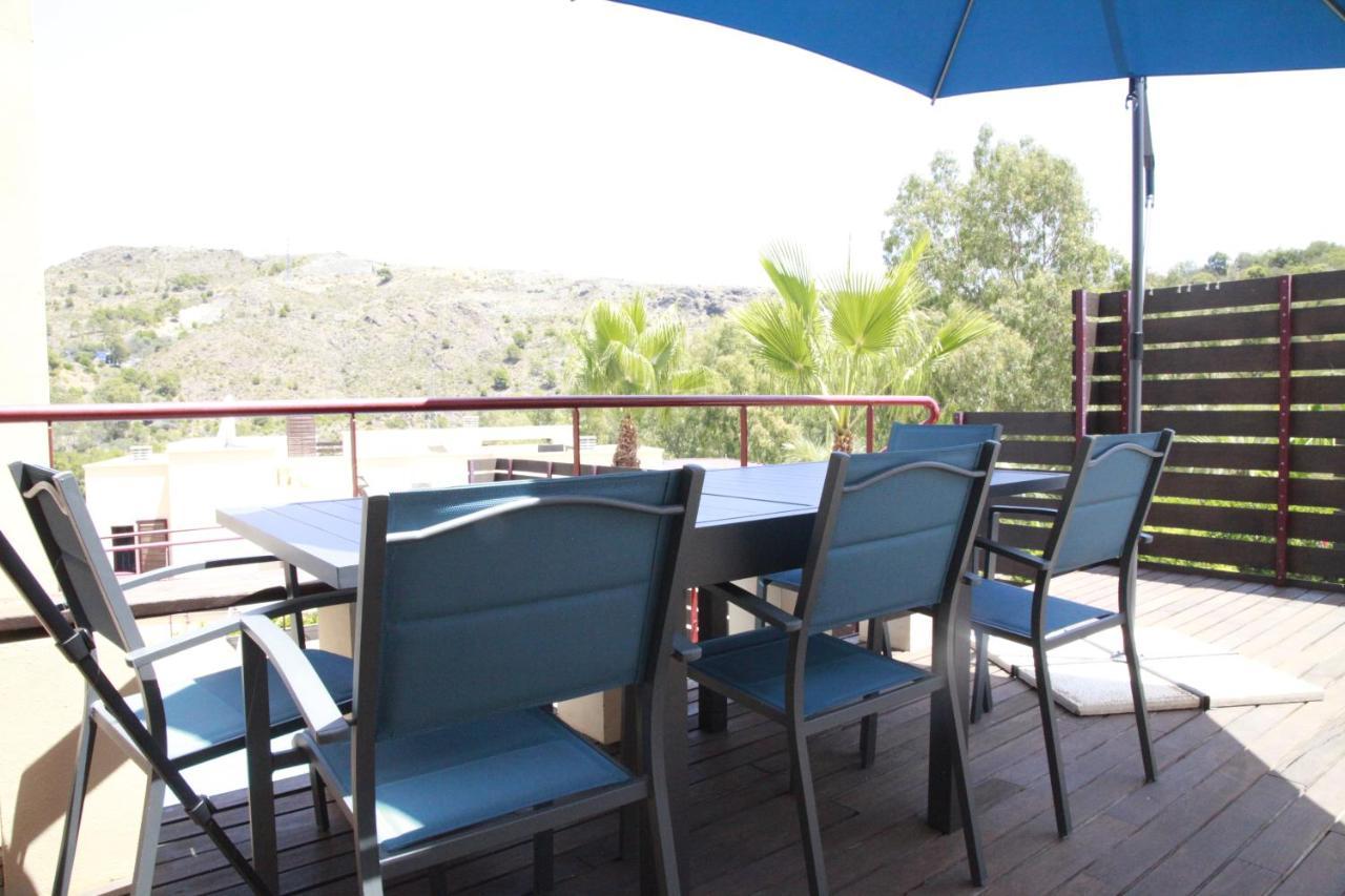Private Pool Luxurious Villa With Mountain Views 에스테포나 외부 사진